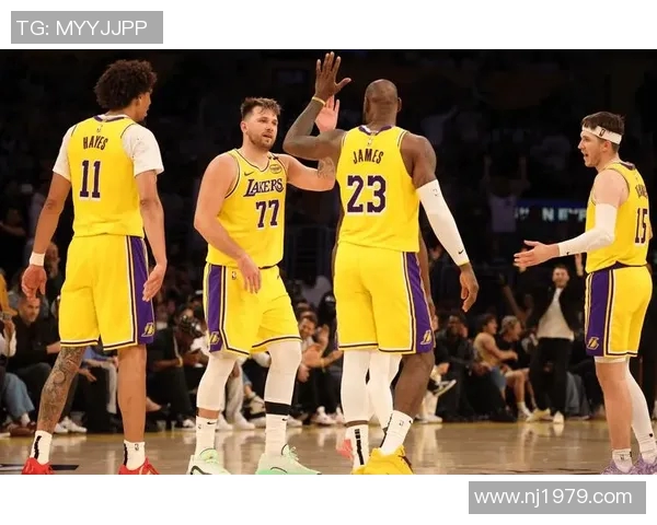 26日湖人对决劲敌期待精彩表现与胜利归来 26日湖人对决劲敌期待精彩表现与胜利归来